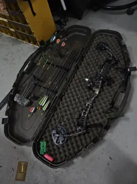 Ar31 Archery Research Compound Bow And Accessories