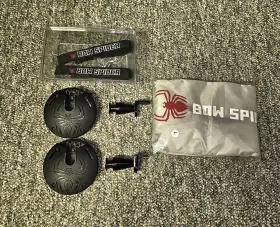 Bow Spider T-00001 Kit With 2 Posts Bases And A Waterproof Bag Cover