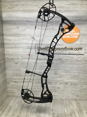 Cp30 Bowtech Left-handed Black Bow 25-30.5 Inch 60-70lbs