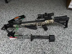 20255 Carbon Express Piledriver Compound Crossbow 385 Fps 185 Lb Camouflage Scope