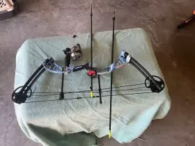 Centerpoint Bowfishing 843382002886 Typhon Complete Compound Package Kit
