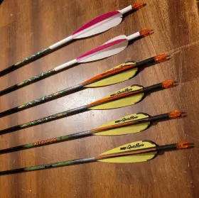619389 Easton 6-pack Axis 5mm 400 Spine Micro Carbon Arrows