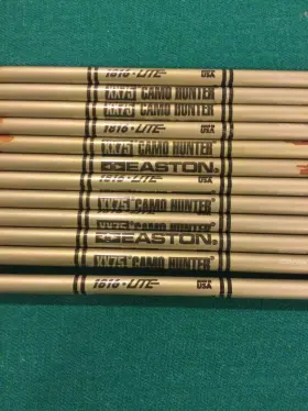 892581 Easton 1816 Camo Hunter Xx75 Shafts Nocks And Inserts Installed 1 Dozen 28. 5 Inch