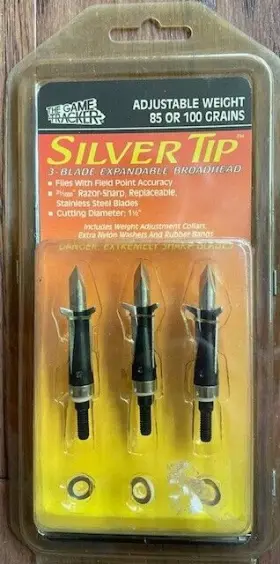 1247 Game Tracker 1 Pack Of 3 Silver Tip Broadheads - Blade 85 Or 100 Gr 1-1/2 Inch Cut Dia