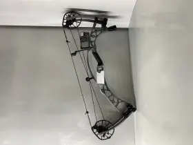 1070248 Hoyt Alpha X 30 Compound Bow