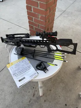 Cb20007-1219 Tenpoint Vengent S440 With Acuslide Black Crossbow Package