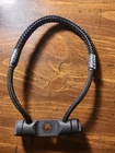 Hoyt Archery Stiff Wrist Sling Black Pre-owned. Price: $25.90.