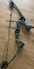 Muzzy Right Hand Compound Bow Hunting 70LB 30IN Draw 29IN Green/black Al New. Price: $199.99.