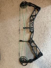 Elite Ritual 33 Black Aluminum Right Hand Bow Used. Price: $450.00.