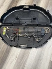 Bear Archery Paradox Rth Compound Bow Right Hand Dl 23-30 DW55-70LBS Used. Price: $350.00.