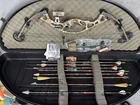 Hoyt XT2000 Compound Bow Ultratec Rh 60-70#, 28.5" 31" Used. Price: $200.00.
